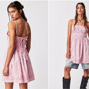 Free People Gabby Floral mini dress Small 🩷